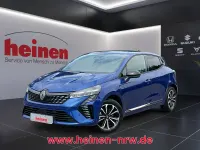Gebraucht Renault Clio V Techno 143 PS (105 kW) 2025 Blau Limousine