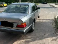 Gebraucht Mercedes E320 220 PS (161 kW) 1993 Grau Limousine