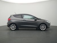 Gebraucht Ford Fiesta Titanium 101 PS (74 kW) 2017 Blau / blazerblau Kleinwagen