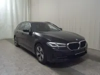 Gebraucht BMW 520 Performance 190 PS (139 kW) 2023 Schwarz Kombi