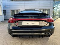 Gebraucht Audi e-tron GT quattro Basis 439 kW (598 PS) 2024 Mythosschwarz metallic Limousine