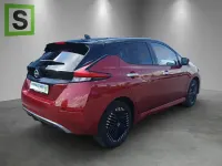 Gebraucht Nissan Leaf N-Connecta 160 kW (218 PS) 2023 Rot Kleinwagen