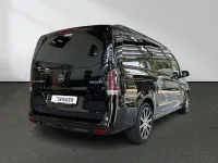 Gebraucht Mercedes Vito 190 PS (139 kW) 2026 Schwarz Van