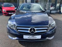 Gebraucht Mercedes E400 Avantgarde 333 PS (244 kW) 2017 Blau Limousine