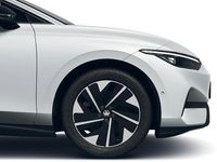 Neu VW ID.7 Pro 210 kW (286 PS) 2026 Gletscherweiß metallic Kombi