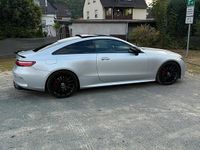 Gebraucht Mercedes E400 Edition 1 333 PS (244 kW) 2017 Silber Coupé