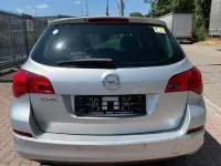 Gebraucht Opel Astra Design Edition 120 PS (88 kW) 2011 Silber Kombi