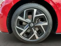 Gebraucht VW ID.3 IQ Drive 150 kW (204 PS) 2024 Rot Kleinwagen
