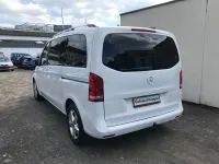 Usata Mercedes V220 163 CV (119 kW) 2015 Bianco Monovolume