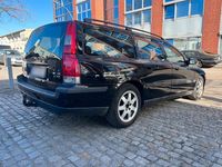 Gebraucht Volvo V70 140 PS (102 kW) 2002 Schwarz Kombi