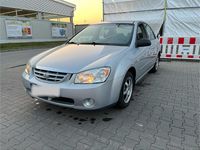 Gebraucht Kia Cerato LX 105 PS (77 kW) 2005 Silber Limousine