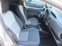 Gebraucht Toyota Yaris Team 111 PS (81 kW) 2018 Silber Limousine