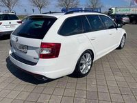 Gebraucht Skoda Octavia RS 220 PS (161 kW) 2014 Weiß Kleinwagen