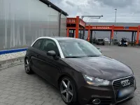 Gebraucht Audi A1 105 PS (77 kW) 2010 Braun Kleinwagen