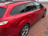 Gebraucht Ford Focus 125 PS (91 kW) 2014 Andere farben Kombi