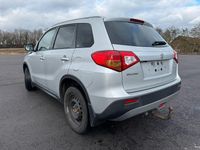 Gebraucht Suzuki Vitara Comfort 120 PS (88 kW) 2018 Schwarz SUV