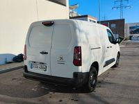 Gebraucht Peugeot Partner Premium 99 PS (72 kW) 2018 Weiß Van / Kleinbus