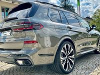 Gebraucht BMW X7 M Sport 352 PS (258 kW) 2023 SUV