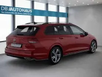 Gebraucht VW Golf VIII R-line 150 PS (110 kW) 2024 Rot Kombi