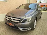 Gebraucht Mercedes B180 109 PS (80 kW) 2014 Grau Kleinwagen