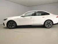 Gebraucht BMW 530e M Sport 299 PS (219 kW) 2025 Weiß Limousine