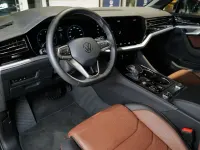 Gebraucht VW Touareg Elegance 231 PS (169 kW) 2025 Blau SUV