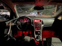 Gebraucht Opel Astra Edition 165 PS (121 kW) 2013 Limousine