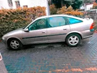 Gebraucht Opel Vectra 115 PS (84 kW) 1996 Gold Limousine