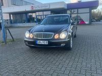 Gebraucht Mercedes E320 Elegance 224 PS (164 kW) 2003 Blau Limousine