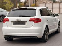Gebraucht Audi A3 S-Line 140 PS (102 kW) 2010 Weiß Kleinwagen