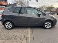Gebraucht Opel Meriva Innovation 140 PS (102 kW) 2016 Grau Van / Kleinbus