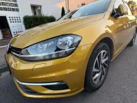 Gebraucht VW Golf VII Sound 110 PS (80 kW) 2018 Gold Limousine