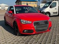 Gebraucht Audi A1 105 PS (77 kW) 2011 Rot Kleinwagen
