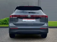Neu VW Tiguan 150 PS (110 kW) 2025 Grau SUV