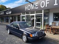 Gebraucht Mercedes E300 220 PS (161 kW) 1992 Blau Cabrio