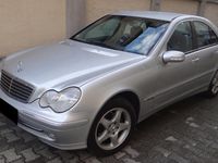Gebraucht Mercedes C220 Avantgarde 143 PS (105 kW) 2001 Silber metallic Limousine