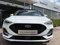 Gebraucht Ford Focus ST-Line X 155 PS (114 kW) 2022 Frost weiß Kombi
