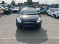 Gebraucht Ford Focus 125 PS (91 kW) 2013 Schwarz Kombi