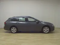 Gebraucht VW Golf VIII Pro 150 PS (110 kW) 2022 Grau Kombi
