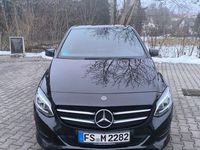 Gebraucht Mercedes B220 Edition 177 PS (130 kW) 2018 Schwarz Van / Kleinbus
