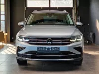 Gebraucht VW Tiguan Elegance 150 PS (110 kW) 2024 Silber SUV