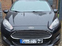 Gebraucht Ford Fiesta Trend 101 PS (74 kW) 2014 Schwarz Kleinwagen