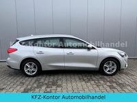 Gebraucht Ford Focus 120 PS (88 kW) 2021 Silber Kombi