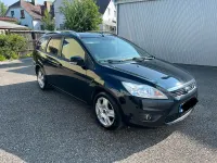Usado Ford Focus 110 CV (80 kW) 2011 Negro Familiar