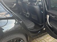 Gebraucht BMW 118 Shadowline 136 PS (100 kW) 2019 Schwarz Kleinwagen