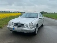 Gebraucht Mercedes E320 224 PS (164 kW) 1999 Silber Limousine