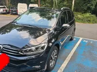 Gebraucht VW Touran 116 PS (85 kW) 2018 Schwarz Van / Kleinbus