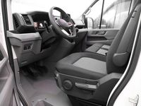 Gebraucht VW Crafter 140 PS (102 kW) 2025 Candyweiß Van