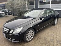 Gebraucht Mercedes E300 252 PS (185 kW) 2011 Obsidianschwarz  metalliclack Coupé