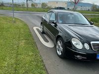 Gebraucht Mercedes E320 224 PS (164 kW) 2008 Schwarz Limousine